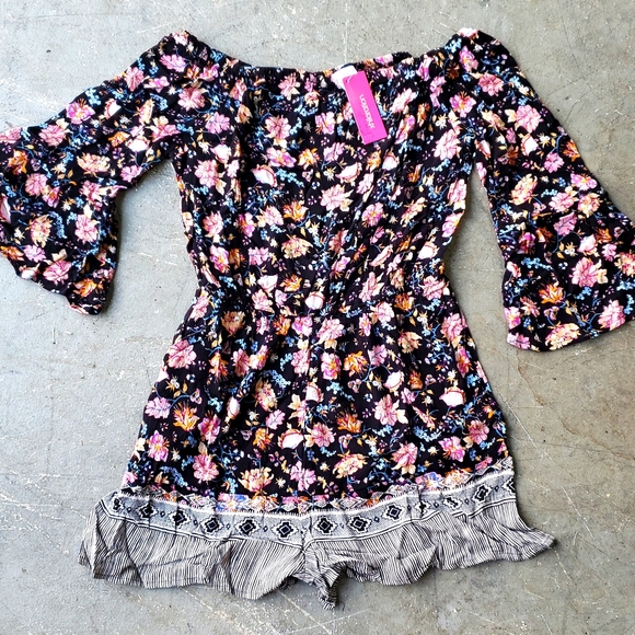 Xhilaration Pants - NEW! Xhiliaration Floral Print Shorts 3/4 Sleeve Off Shoulder Romper S
